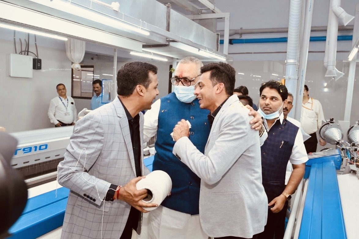 Tour of Priyalaxmi manufacturing floor